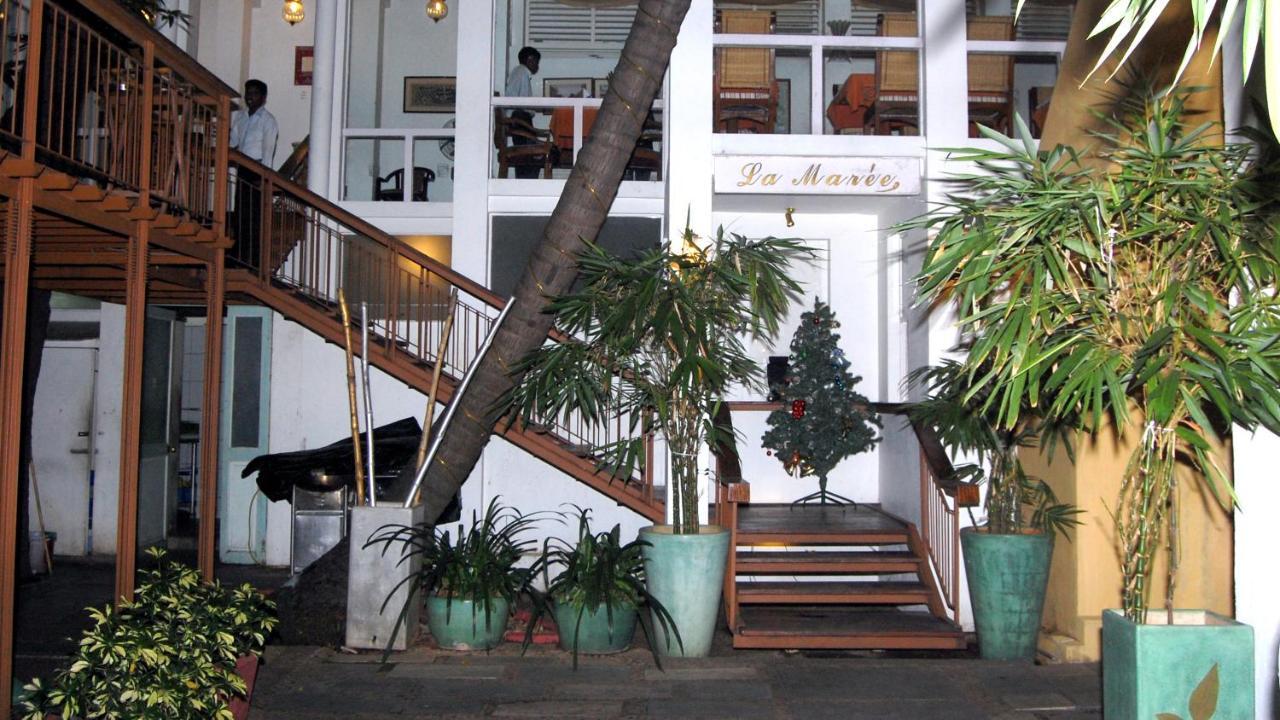 Hotel Du Parc Пондичерри Экстерьер фото